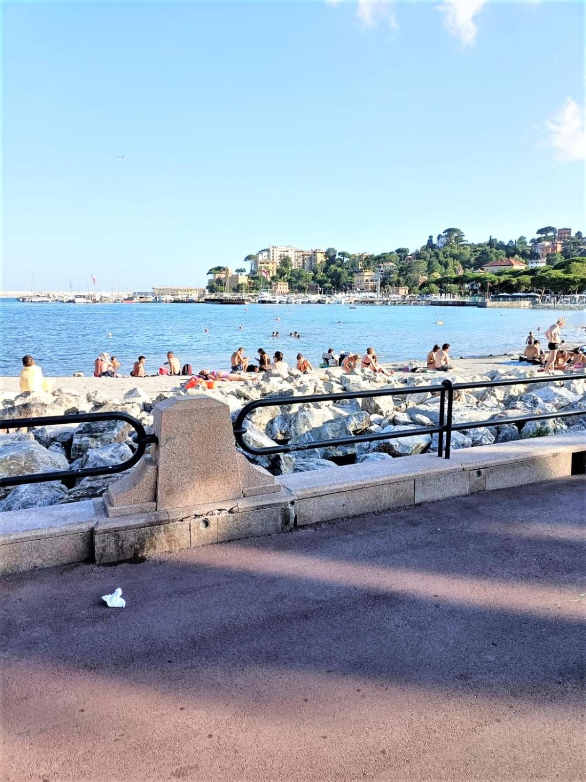 Fronte Del Golf Apartamento Rapallo Exterior foto